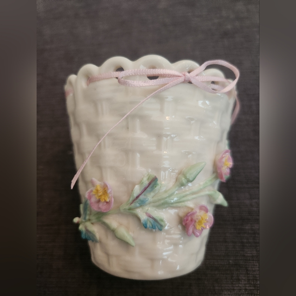 Belleek Vase of Perian Porcelain With Hand Painted Pink and Yellow Flowers